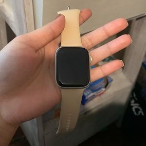 Apple Watch Series 7